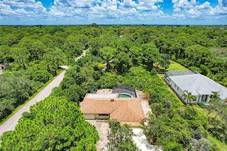 1745 Bayshore Dr Englewood, FL 34223
