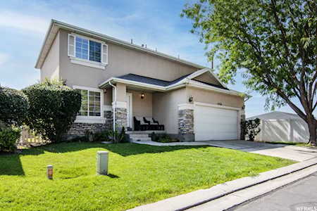 5936 S Heirloom Pl Taylorsville, UT 84123