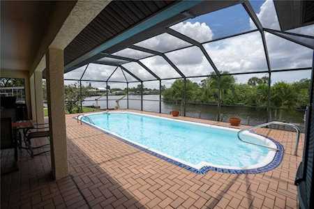 147 Francis Dr NE Port Charlotte, FL 33952