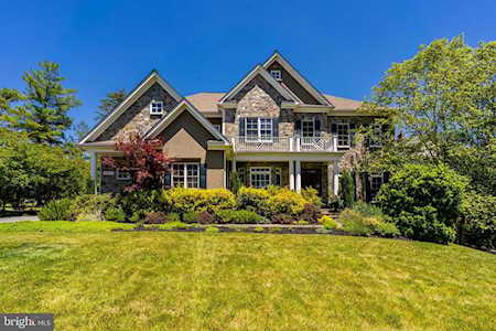 10631 Willowbrook Dr Potomac, MD 20854
