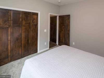 25463 Heims Lake Circle Wyoming, MN 55092