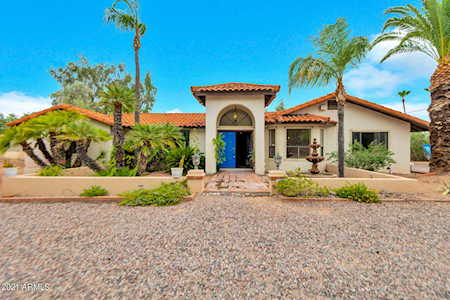 5733 E Camelback Road Phoenix, AZ 85018