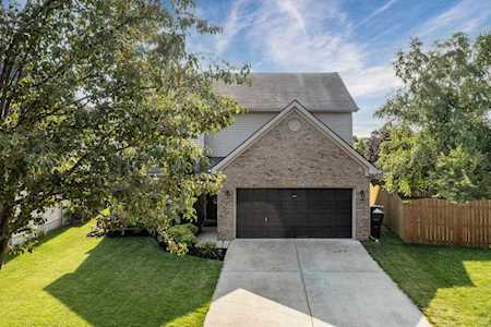 813 Winding Oak Trl Lexington, KY 40511