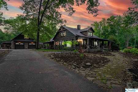 192 J B Walker Road New Market, AL 35761
