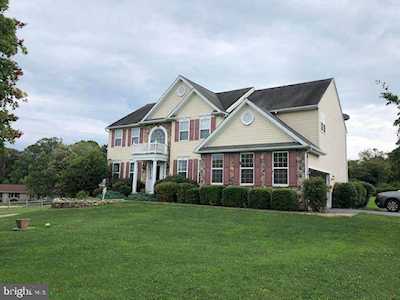 3038 Brightwell Dr Finksburg, MD 21048