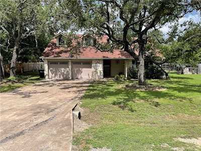 3431 Bliss Spillar RD Manchaca, TX 78652