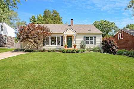 4608 W 62nd Terrace Fairway, KS 66205