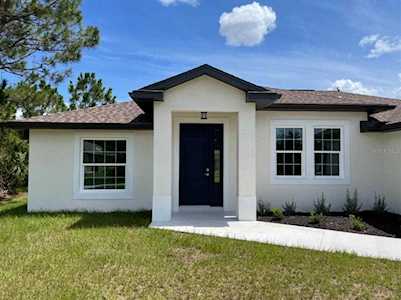 10293 Rockford Ave Englewood, FL 34224