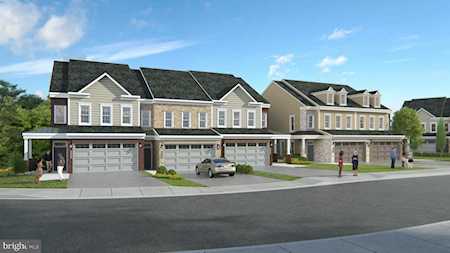 7323 Wildwood Ct Columbia, MD 21046