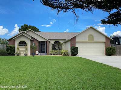 4855 Winchester Drive Titusville, FL 32780