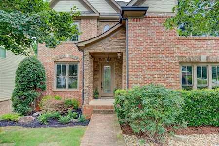 5174 Sunlake Dr Hoschton, GA 30548