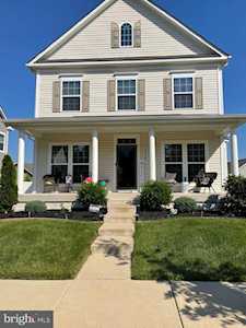 5247 Blue Crab Ln Waldorf, MD 20602