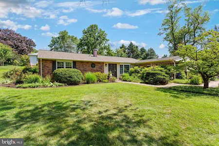10118 Carillon Dr Ellicott City, MD 21042