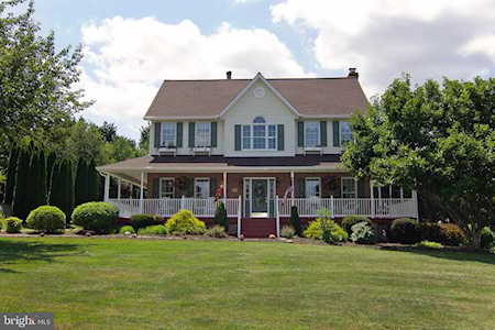 3222 Wheatfield Rd Finksburg, MD 21048