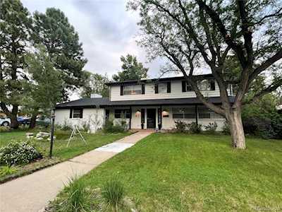 2640 S Zurich Ct Denver, CO 80219