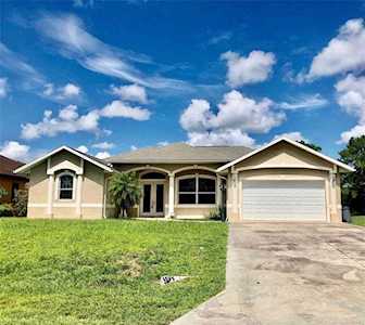 1917 Florala St North Port, FL 34287