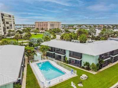 2566 Gary CIRCLE #5 Dunedin, FL 34698