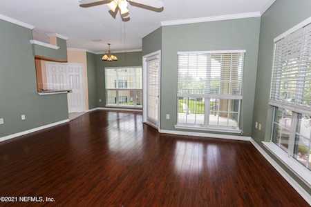 7800 Point Meadows Dr Jacksonville, FL 32256