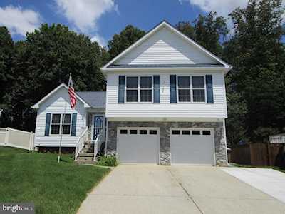 6421 Woodvale Place Elkridge, MD 21075