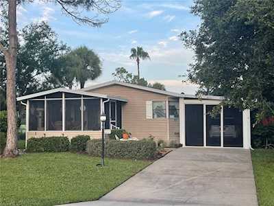 25521 Oak Alley ALLEY Leesburg, FL 34748