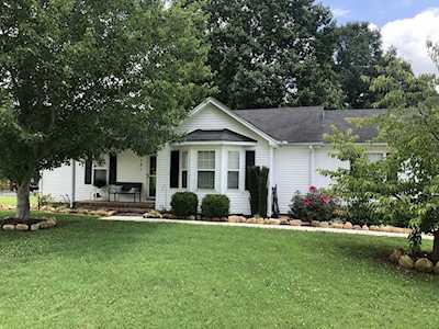 121 Lake Forrest Rd Lynchburg, TN 37352
