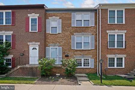 35 County Ct #18-8 Gaithersburg, MD 20878