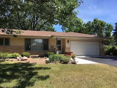 621 67th Avenue NE Fridley, MN 55432