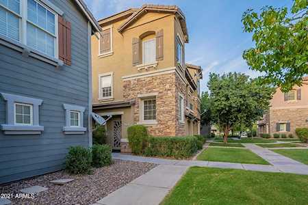5705 S 21st Terrace Phoenix, AZ 85040