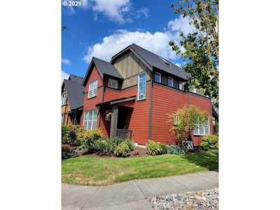 7207 NE Stonewater St Hillsboro, OR 97124