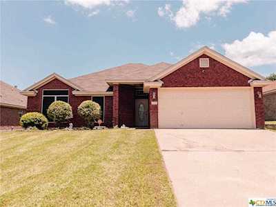 2013 Drawbridge Dr Harker Heights, TX 76548