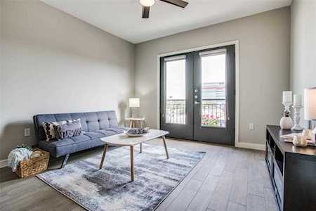 5609 SMU Boulevard #407 Dallas, TX 75206