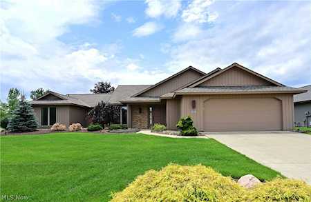 8962 Longbrook Dr North Ridgeville, OH 44039