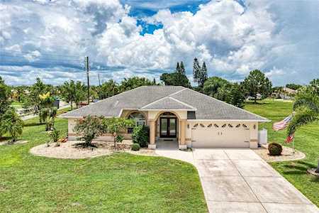 2130 Rio De Janeiro Ave Punta Gorda, FL 33983