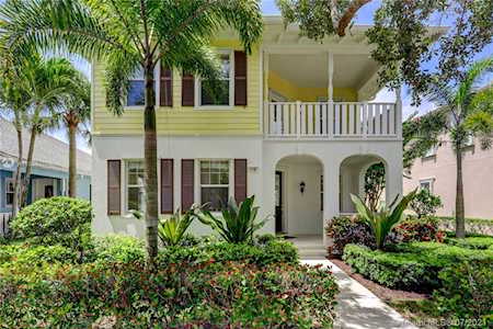118 Castries Dr Jupiter, FL 33458
