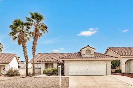 405 Royal Greens Dr Henderson, NV 89002