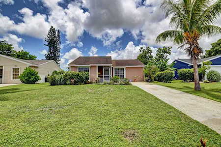 9103 Chrysanthemum Drive Boynton Beach, FL 33472