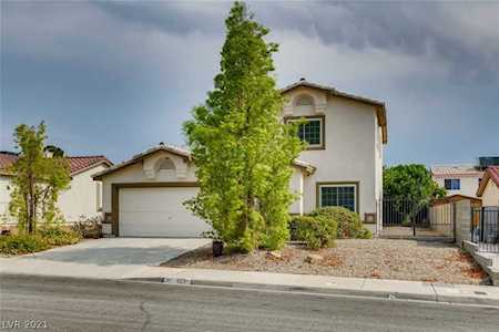 923 Sunnyfield Way Henderson, NV 89015