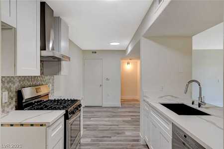 7885 W Flamingo Rd #1105 Las Vegas, NV 89147
