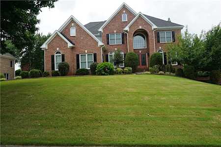 1431 Threepine Place SW Lilburn, GA 30047