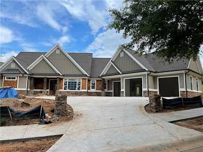 6724 Horse Shoe Circle Gainesville, GA 30506