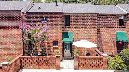 2273 Pernoshal Ct Dunwoody, GA 30338