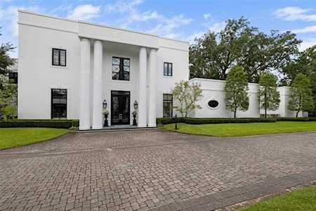 24 Crestwood Dr Houston, TX 77007