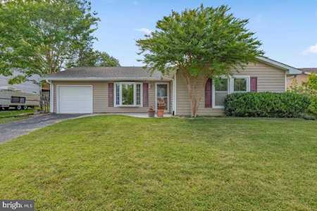 2503 Flowering Tree Ln Gambrills, MD 21054