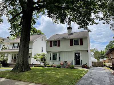 821 Montrose Avenue Bexley, OH 43209