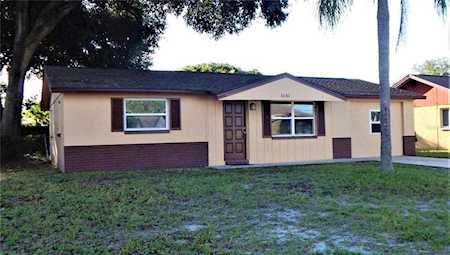 5242 Madison St New Port Richey, FL 34652