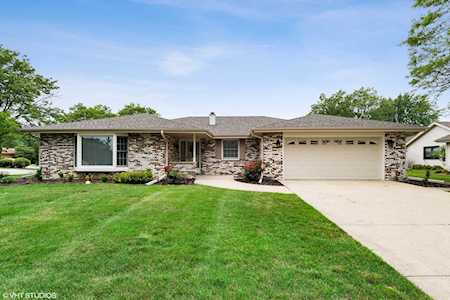 320 Glenridge Ln Schaumburg, IL 60193