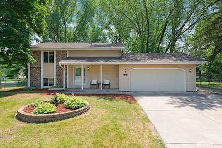 2610 Louisa Avenue Mounds View, MN 55112