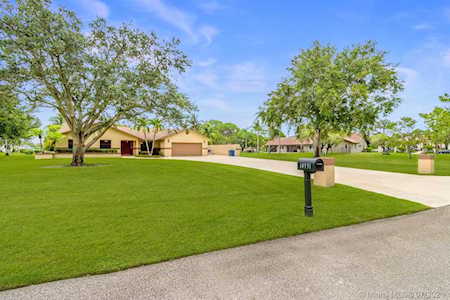 14931 Foxheath Dr Southwest Ranches, FL 33331