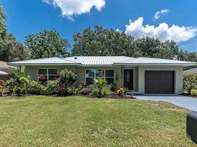 1417 19th St W Bradenton, FL 34205