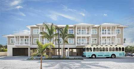 5325 Marina Dr #422 Holmes Beach, FL 34217